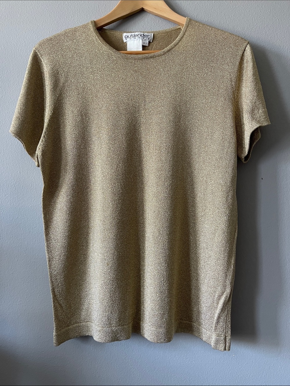 Outlander vintage Metallic Lurex Gold Short-Sleeve Knit Top
